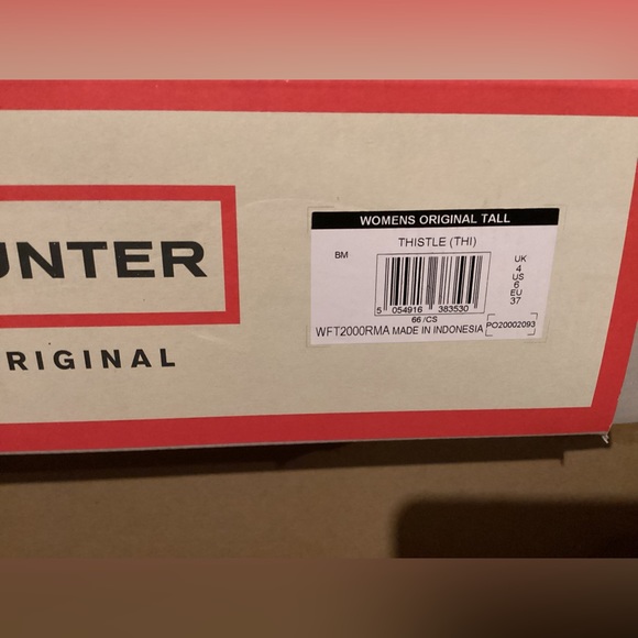 Hunter original tall rain boot in thistle size 6 - Picture 2 of 3